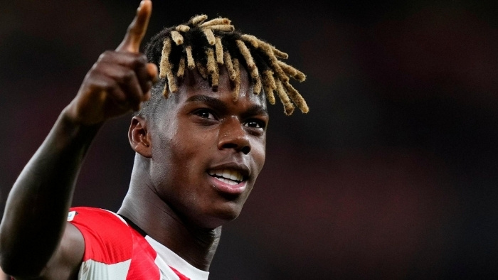 Nico Williams Snubs Barca, Commits to Bilbao
