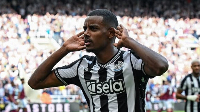 Isak Absence from Newcastle’s Preseason Tour: A Good Sign for Liverpool?