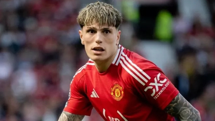 Chelsea Tracking Xavi Simons and Garnacho