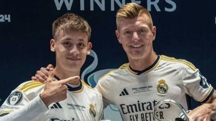 Toni Kroos Supports Arda Guler