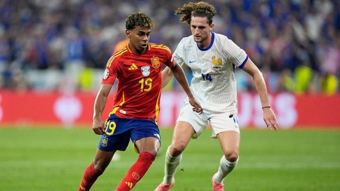 Will Manchester United Finally Complete Adrien Rabiot Transfer This Summer?
