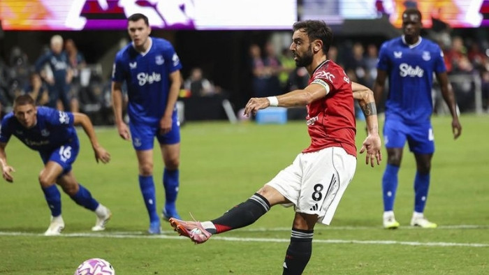 Bruno Fernandes Sends Warning