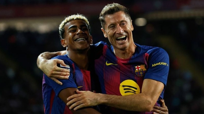 Lewandowski Plans AC Milan Switch If Barcelona